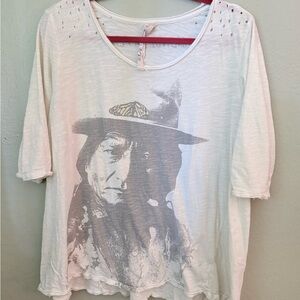 Magnolia Pearl White Graphic Tee